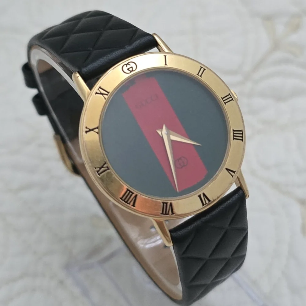 Vintage Gucci Sherry Line Men's Watch 3000M Quartz 33mm Classic Quilted Strap